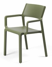 Trill Nardi garden chair with armrests made of certified green material