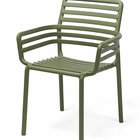 Doga Nardi garden chair with armrests made of certified green material