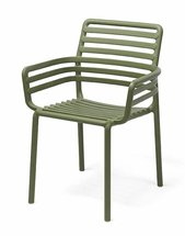 Doga Nardi garden chair with armrests made of certified green material