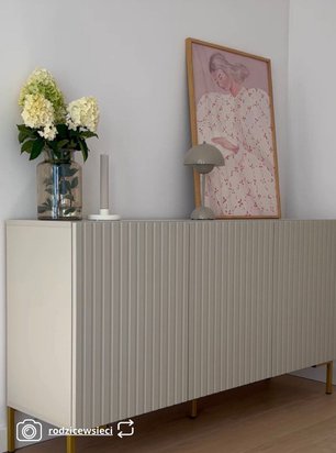 Lammelo three-door chest of drawers, 140 cm, gray beige with golden legs