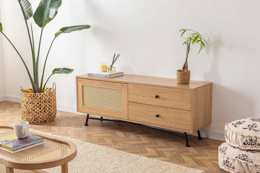 Crattale TV cabinet 140 cm with a natural rattan front