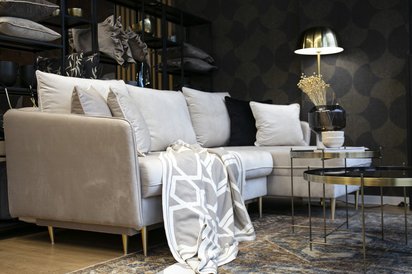 Volio velvet corner sofa with sleeping function, hydrophobic, golden legs