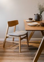 Paraves wooden chair, natural oak/gray