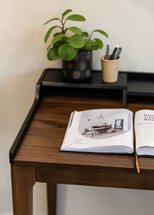 Bushel wooden desk