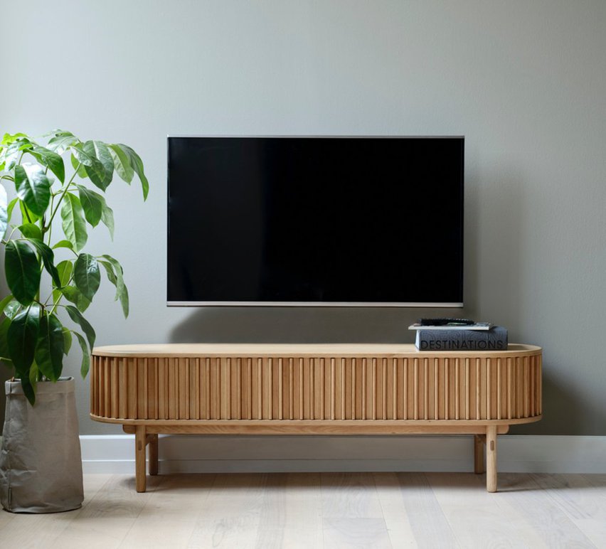 Yoffers TV cabinet 160 cm oak