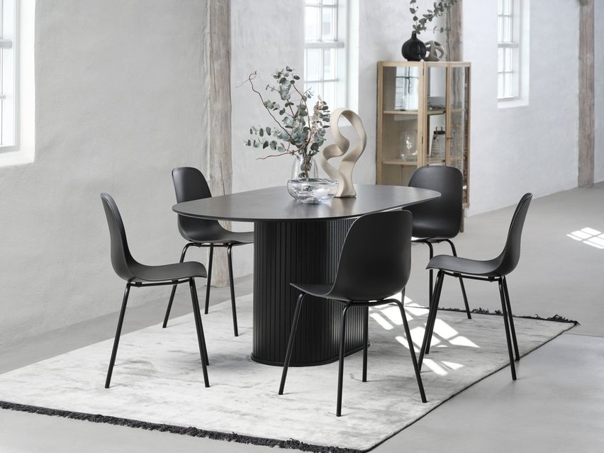 Oval table Gativel 95x180 black oak