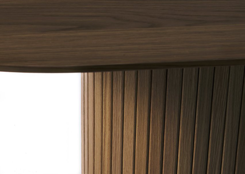 Table ovale Gativel 95x180 chêne brûlé