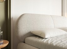 Upholstered bed 140x200 cm Ovalle, light beige, hydrophobic braid, gold legs